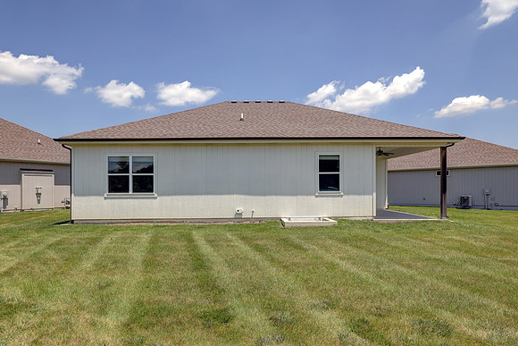 15761 Sheridan Pl 005