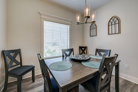 15761 Sheridan Pl 012