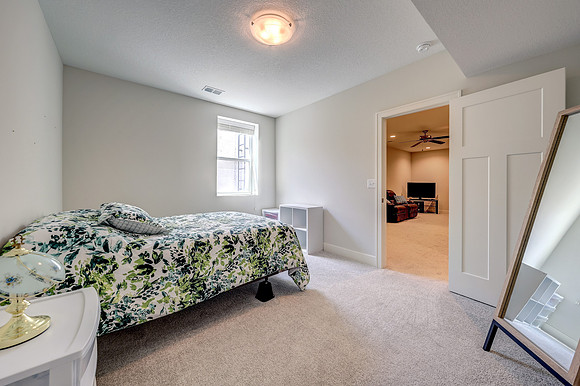 15761 Sheridan Pl 031