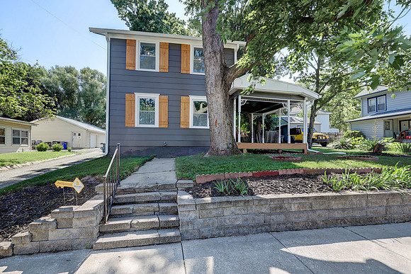 20260708 226 S Chestnut St 009