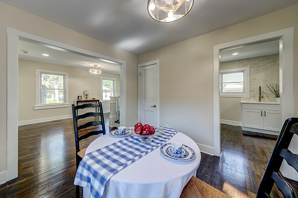 20260708 226 S Chestnut St 016