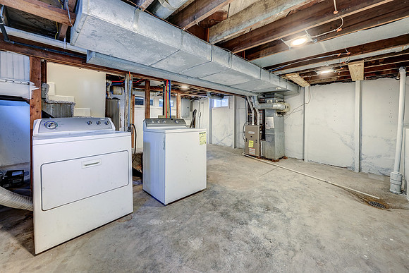 20260708 226 S Chestnut St 020