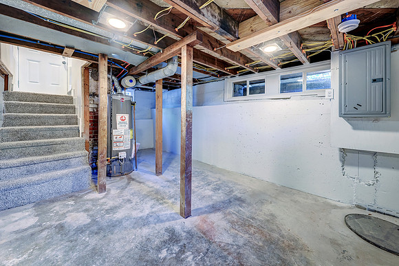20260708 226 S Chestnut St 021