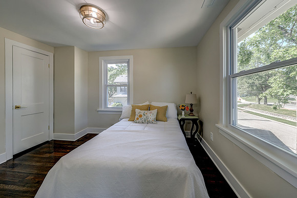 20260708 226 S Chestnut St 029