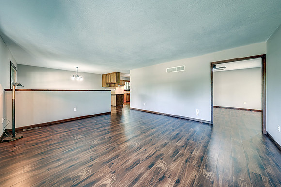 24475 W 55th St 011