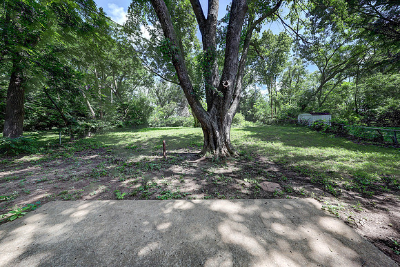 7800 E 108th St 031