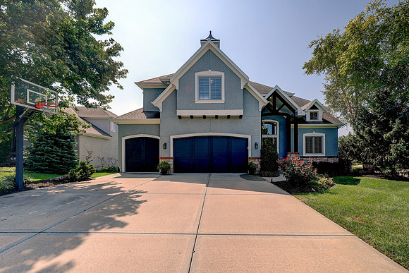 11515 W 165th Terr 002