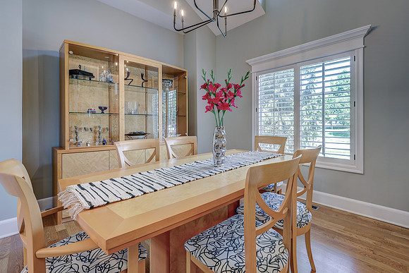 11515 W 165th Terr 005
