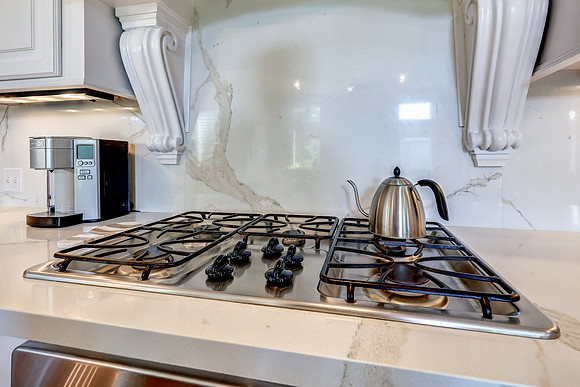 11515 W 165th Terr 011