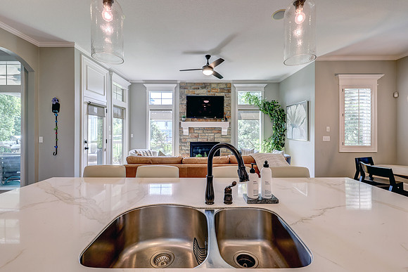 11515 W 165th Terr 012