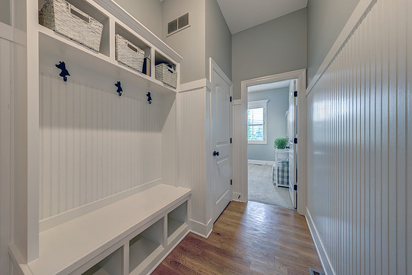 11515 W 165th Terr 016