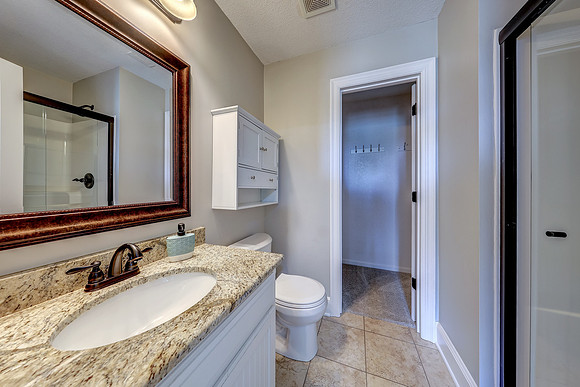 11515 W 165th Terr 035