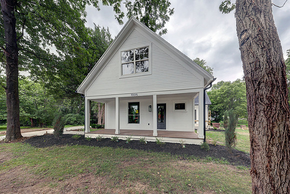 10015 Johnson Dr 002