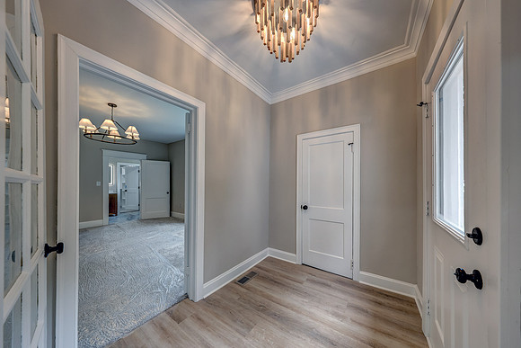 10015 Johnson Dr 023