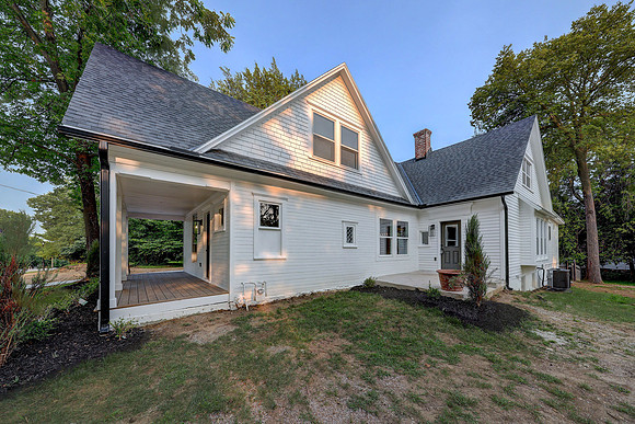 10015 Johnson Dr 036