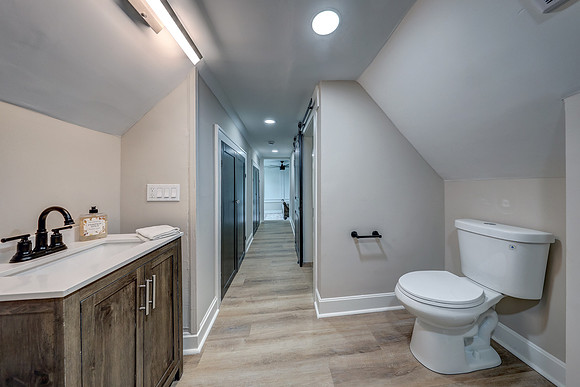 4812 Mercier St 021