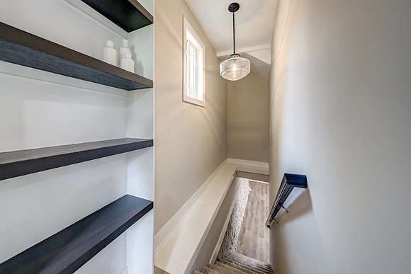4812 Mercier St 014
