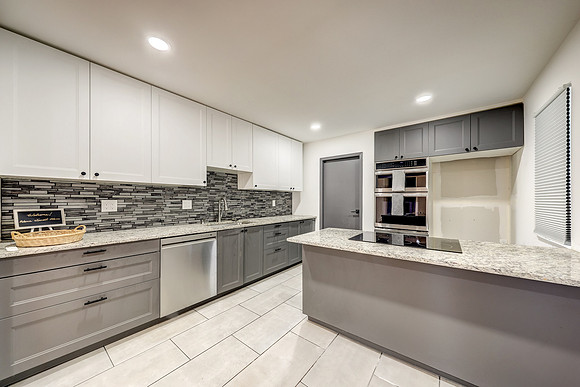8588 W 108th Pl 004