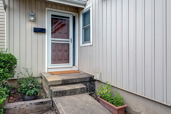 8588 W 108th Pl 003