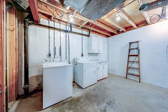 8588 W 108th Pl 027