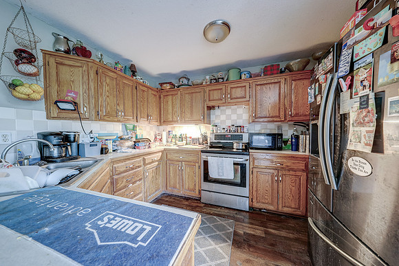 26900 W 223rd St 021