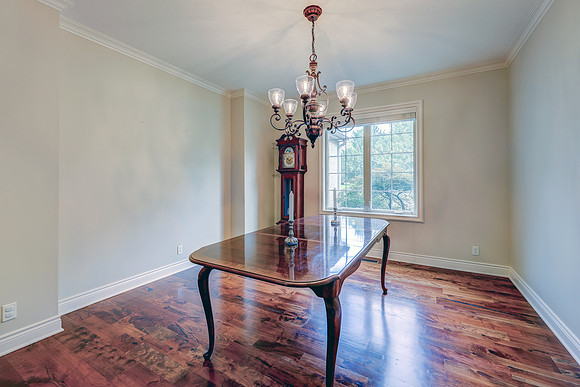 16105 Barton St 004
