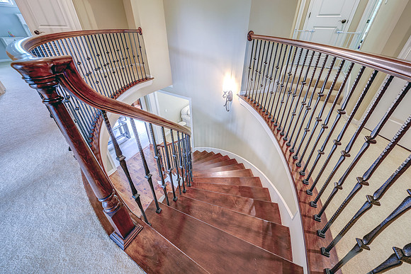 16105 Barton St 027