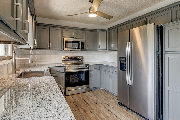 14788 Midway Dr 020
