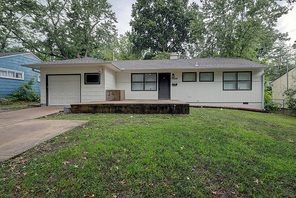 7506 E 111th Terr 001