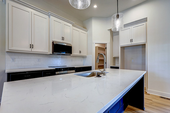 32125 W 170th Terr 005