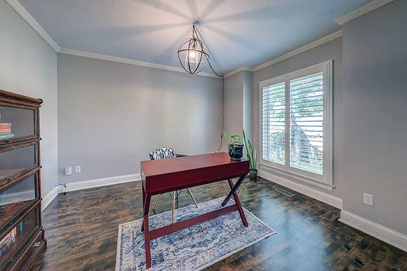 12317 Walmer St 014