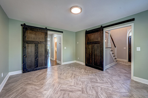 12317 Walmer St 022