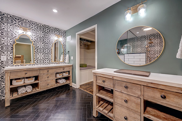 12317 Walmer St 041