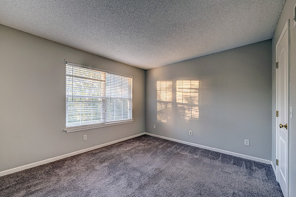 15928 W 91st Ter 013