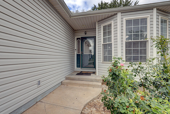 1516 NW Primrose 029