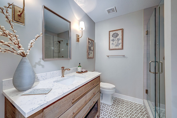 9206 W 177th Ter 052