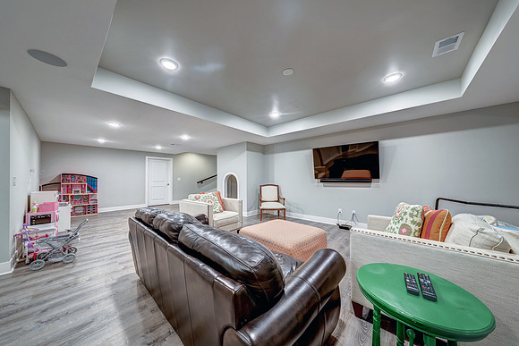 9206 W 177th Ter 049
