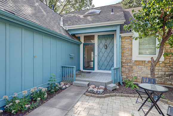 8036 Monrovia St 002
