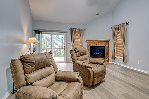 1516 NW Primrose 010