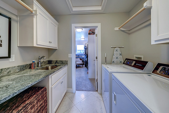 9206 W 177th Ter 043