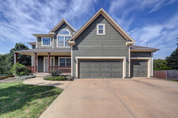 866 N Maple St 039