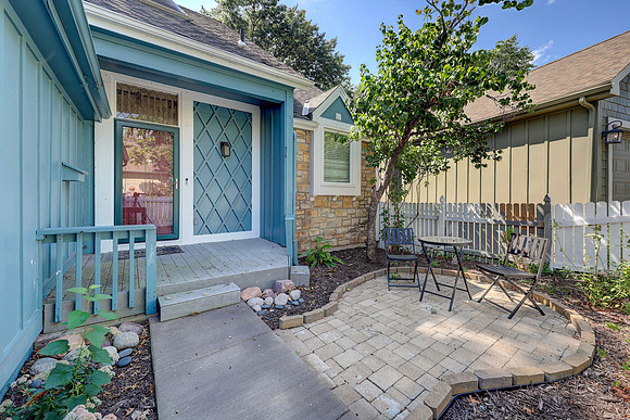 8036 Monrovia St 003