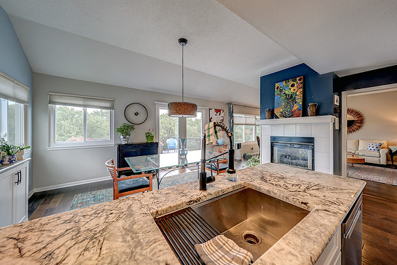 1616 N Hunter Dr 009