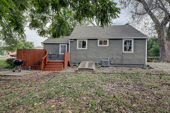 4980 Quivera Rd 024