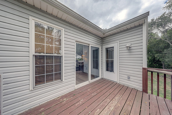 1516 NW Primrose 012