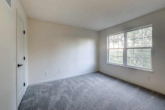 15926 W 91st Ter 013