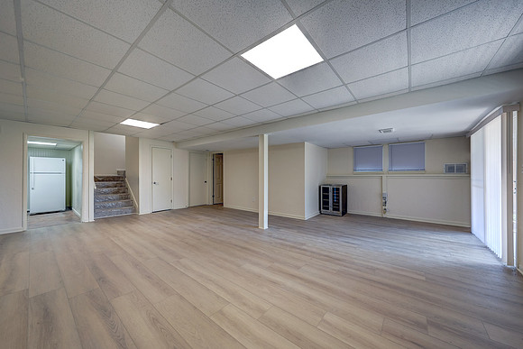 8036 Monrovia St 037