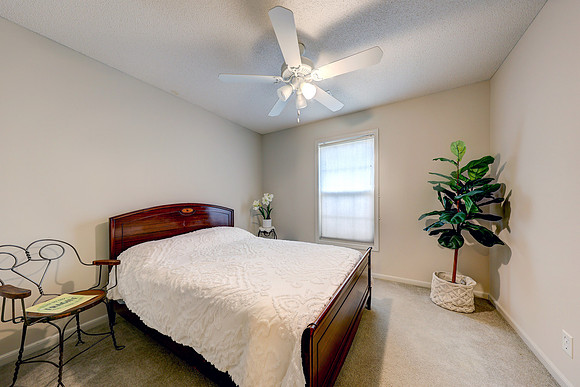 21475 W 121st 009