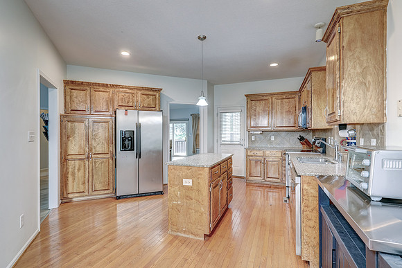 1516 NW Primrose 007