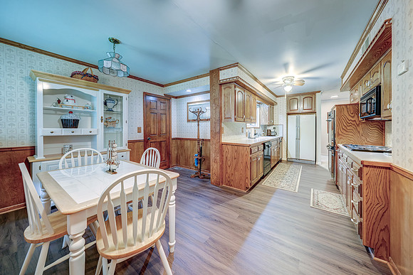 5916 W 78th St 013